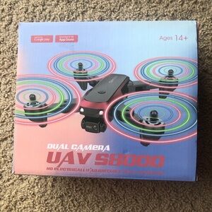 Tizzy Toys Drone. Dual Camera UAV S8000 HD Electrically Adjustable Dual Camera